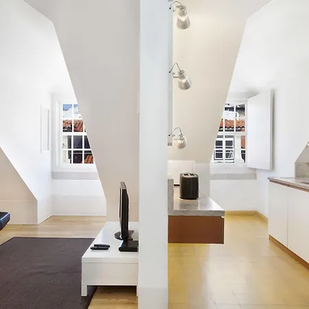 Apartment Freedom Serviced - Cais Do Sodre