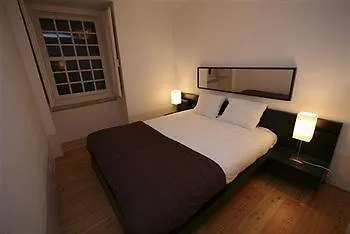 Freedom Serviced - Cais Do Sodre * Lisboa