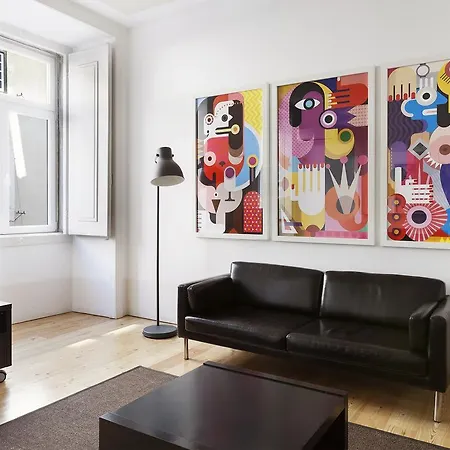 Freedom Serviced - Cais Do Sodre Lägenhet *